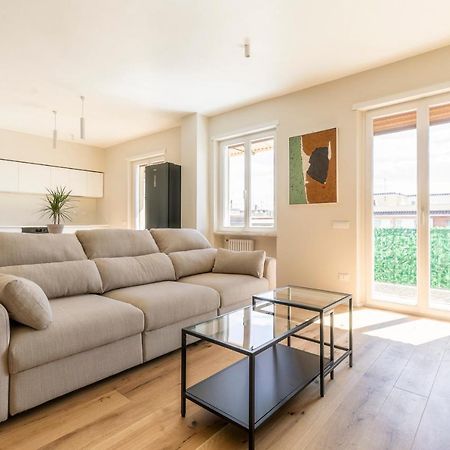 La Dolce Vita - Sunny Penthouse Trastevere Station 100Sqm Rome Luaran gambar