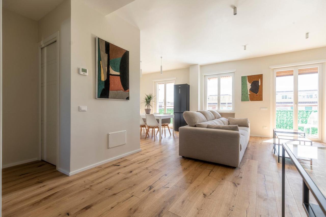 La Dolce Vita - Sunny Penthouse Trastevere Station 100Sqm Rome Luaran gambar