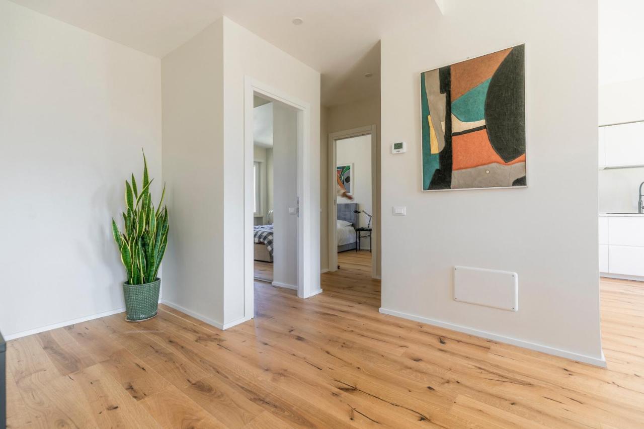 La Dolce Vita - Sunny Penthouse Trastevere Station 100Sqm Rome Luaran gambar