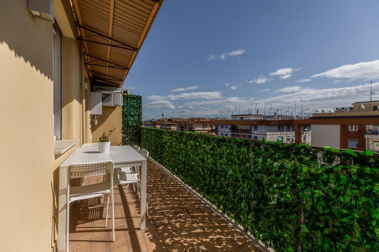 La Dolce Vita - Sunny Penthouse Trastevere Station 100Sqm Rome Luaran gambar